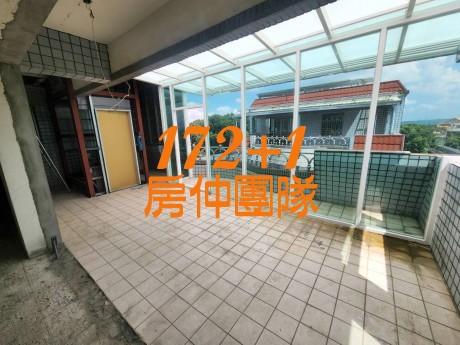 精忠國小3車庫電梯別墅照片10