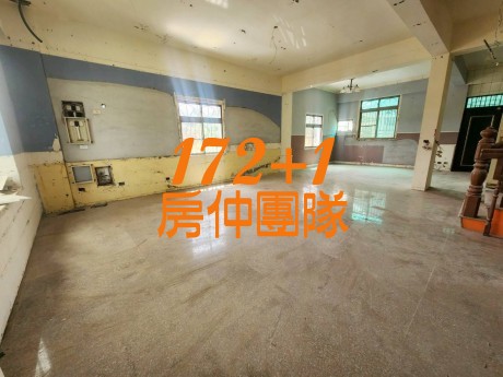 精忠國小3車庫電梯別墅照片2